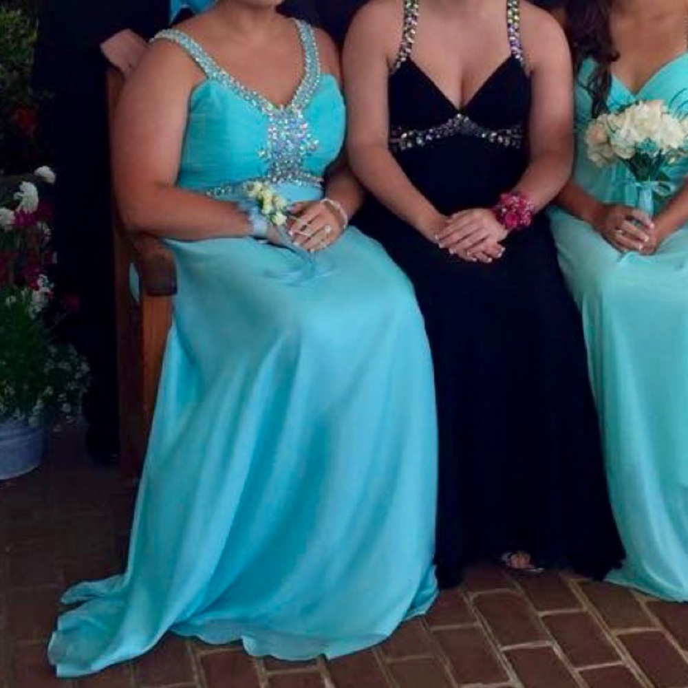 Prom Dress - Picture 5 of 6